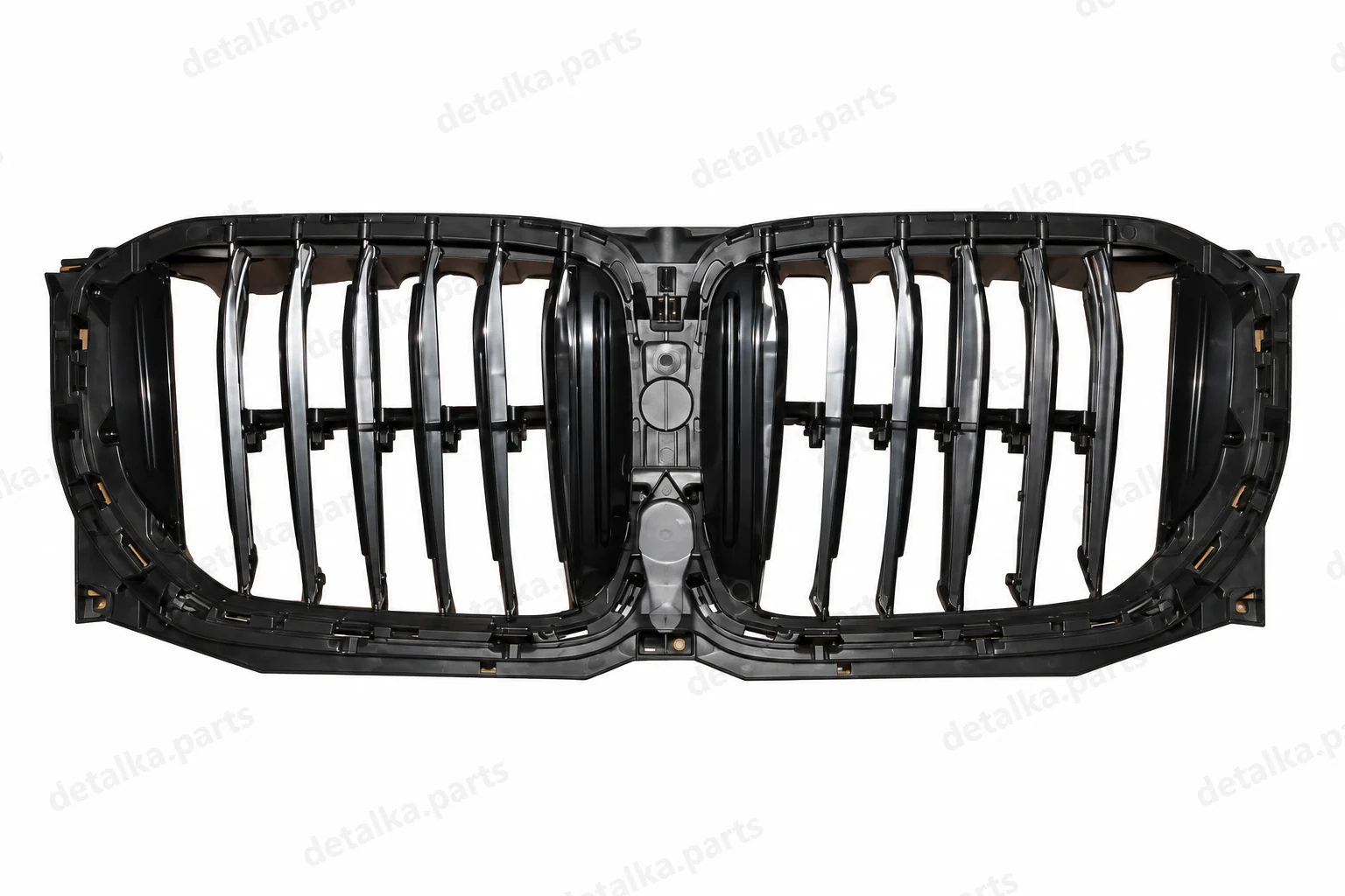 Повітропровід (дефлектор) радіатора, верхній BMW X5 G05 / X6 G06 · DTL-900116