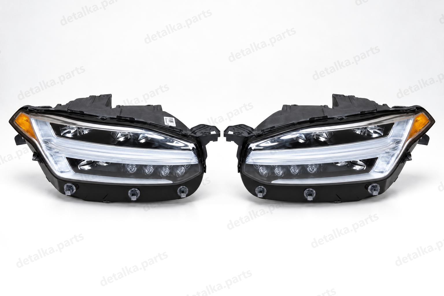 Фари Volvo XC90 — MID LED; 2 module version; 2015–2019; US — пара з модулями