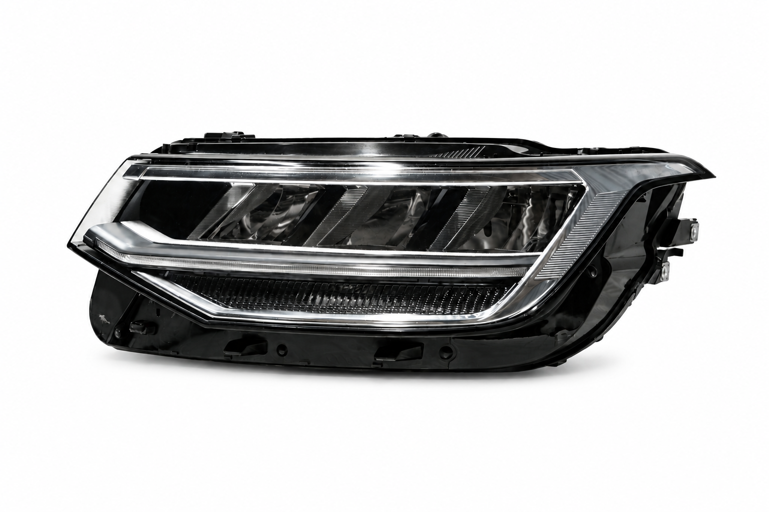 Фара Volkswagen Tiguan рестайлінг 2020–2024 LED Base USA, ліва — аналог
