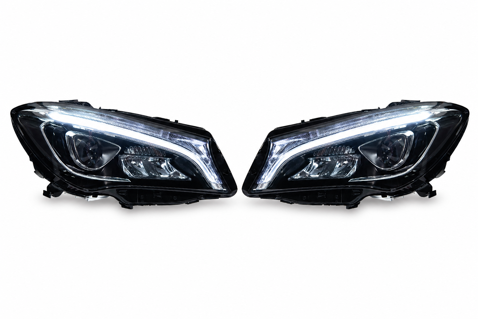 Пара тюнінгової оптики: Фари Mercedes-Benz CLA W117 2013–2020 Full LED для заміни галогену — комплект L+R