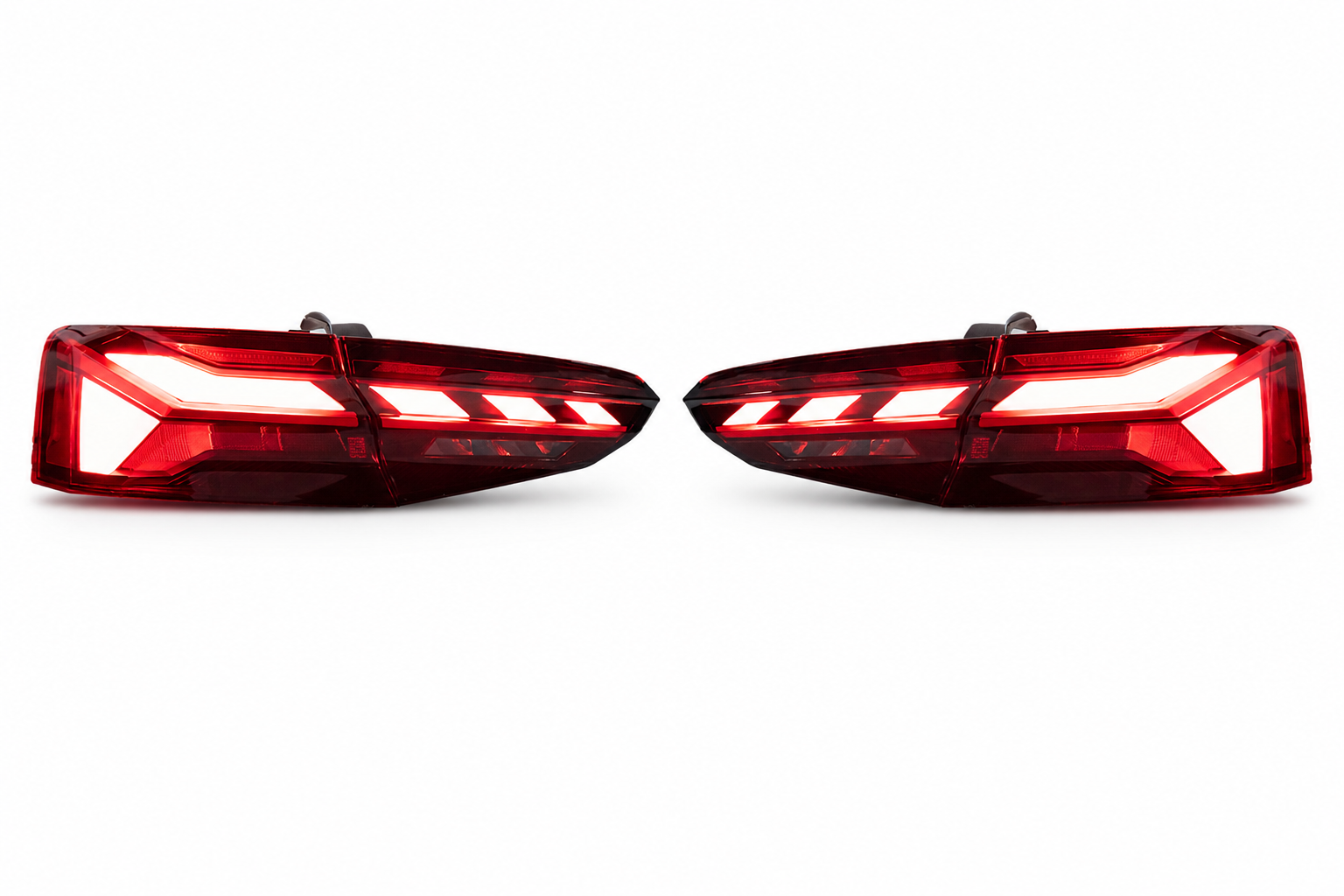 Пара тюнінгової оптики: Ліхтарі Audi A5 B9 2016–2024 LED у стилі останнього рестайлінгу — комплект L+R